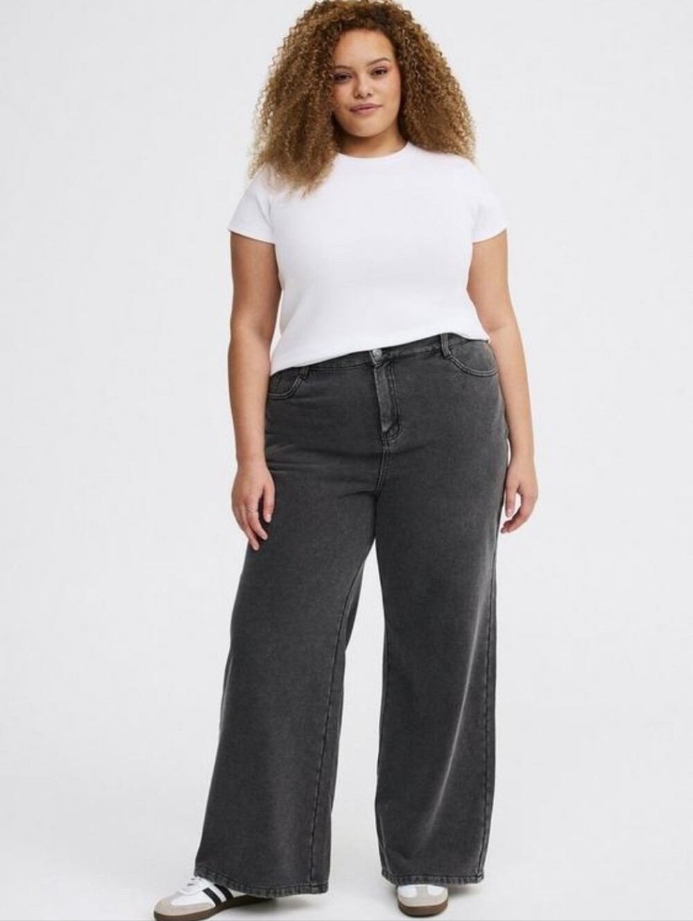 NWT Torrid High Rise Wide-Leg French Terry Jeans  Size 24